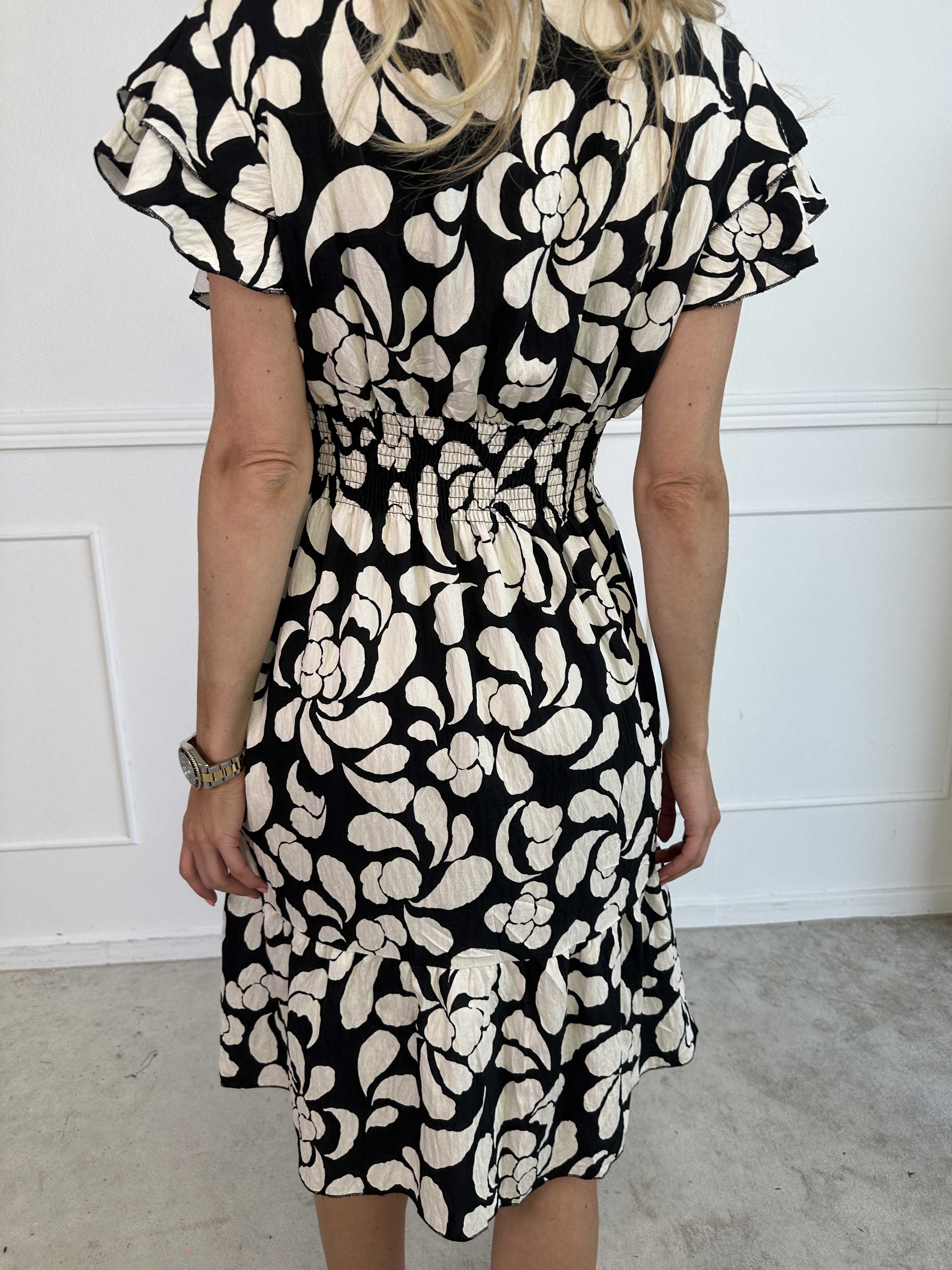 Palina Flower Short - Blomstret kjole i viskose med smock